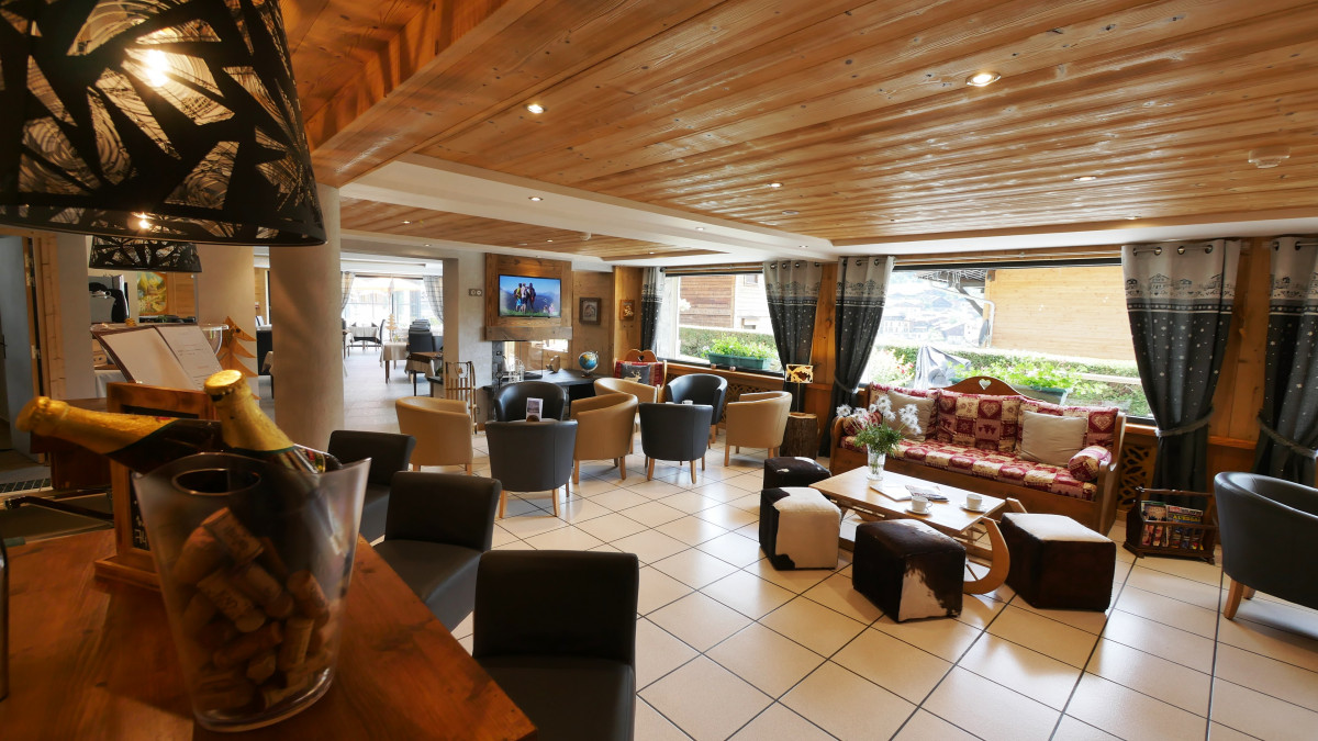 Hôtel Alpina Morzine - © Frédéric Thord Hôtel Alpina Morzine