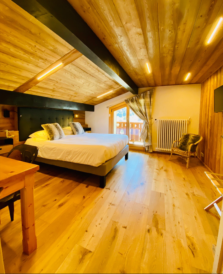 Chambre double mansardée