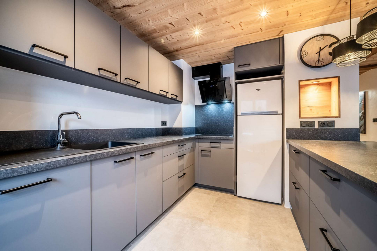 _clients_227411002_photos_208b_6896511