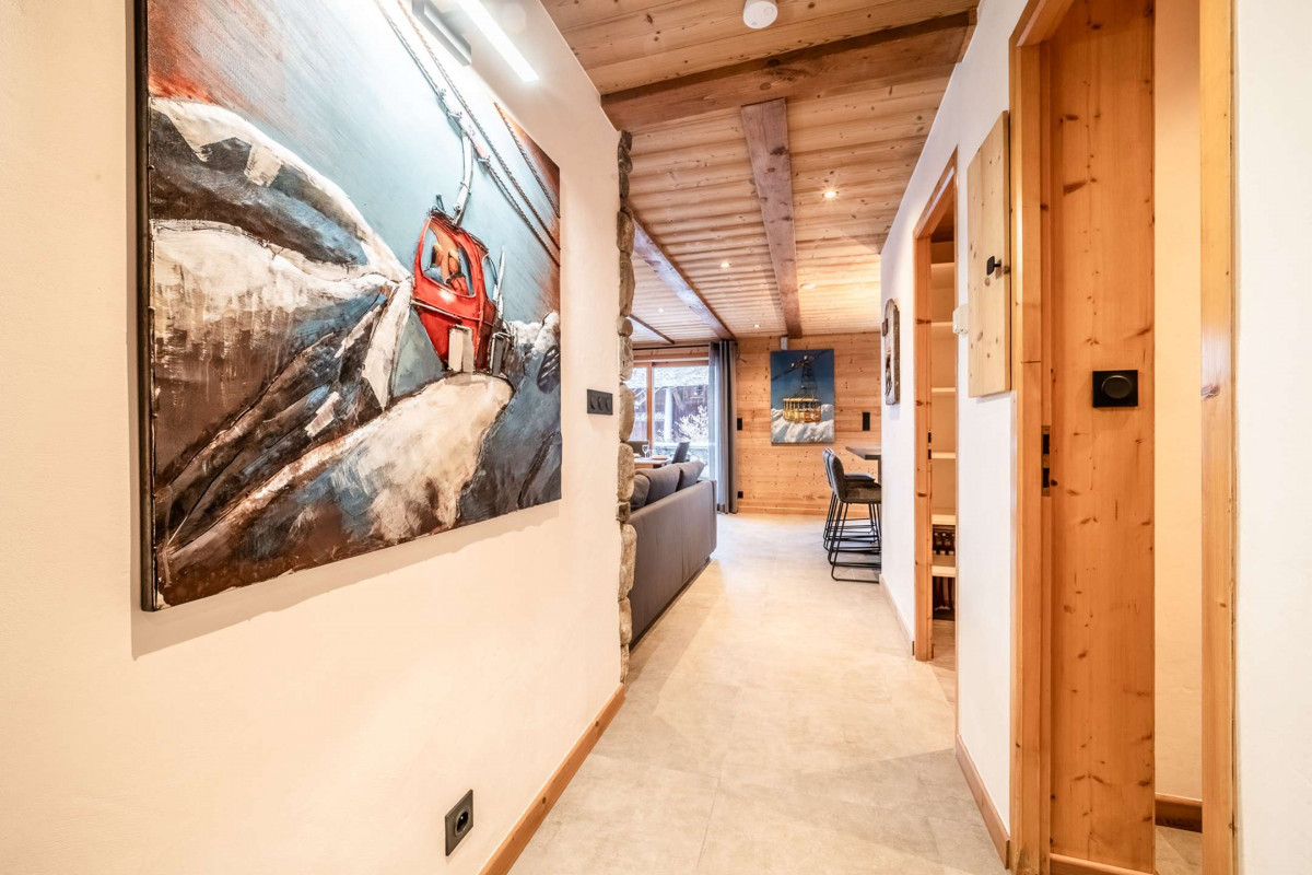 _clients_227411002_photos_208m_7070000