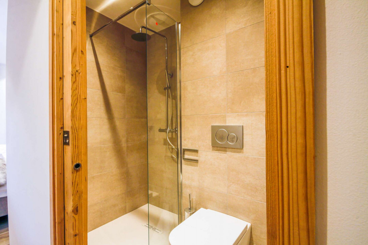 _clients_227411002_photos_238g_5938890
