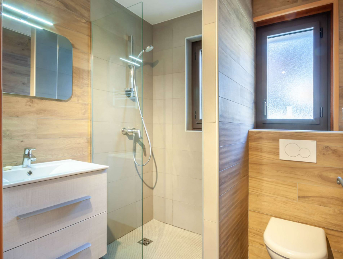 _clients_227411002_photos_31e_6890107