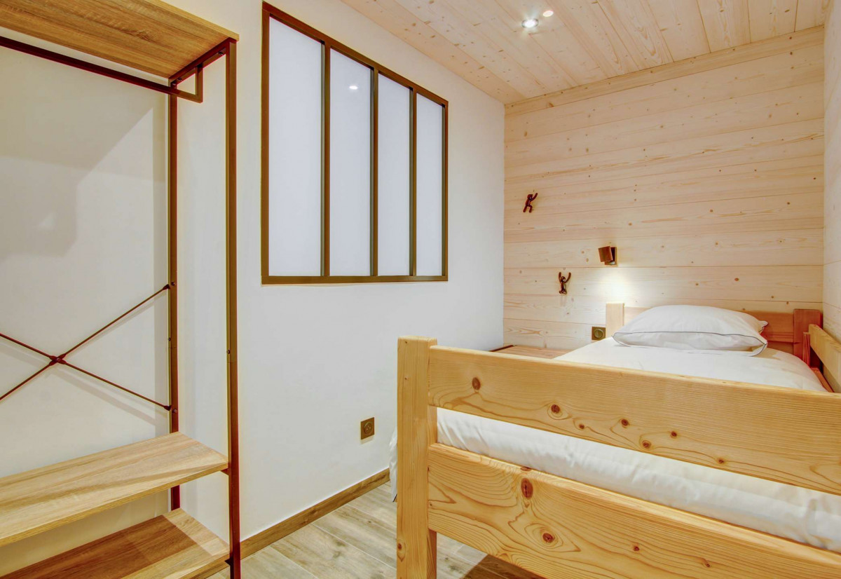 _clients_227411002_photos_347l_7282400