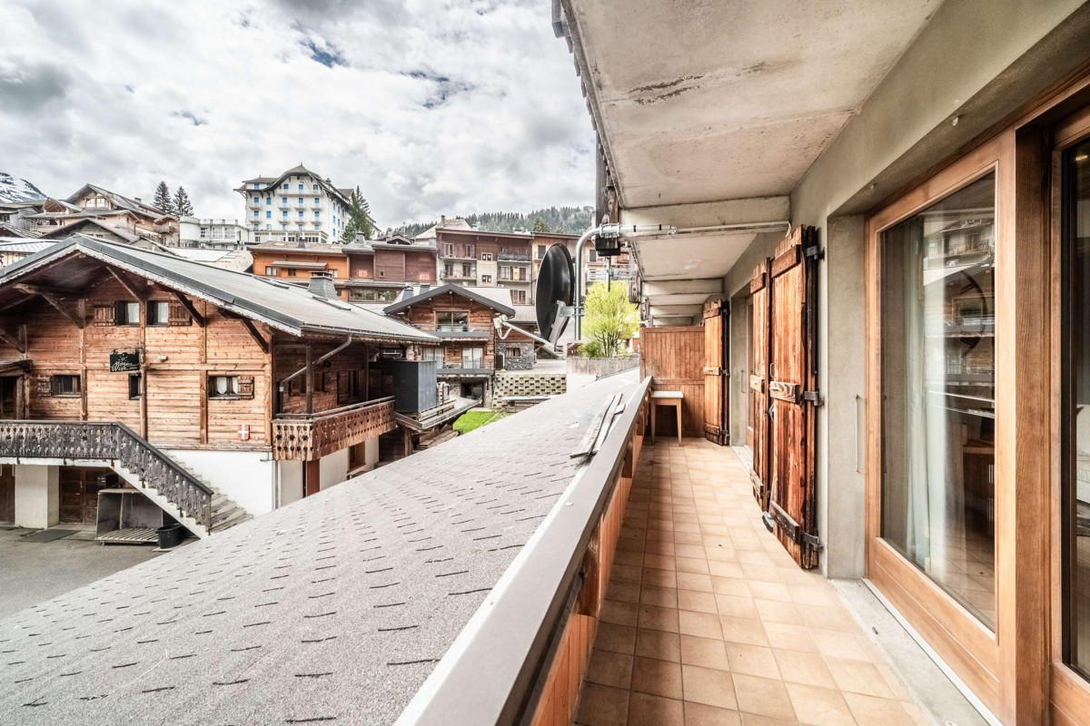 _clients_227411002_photos_375q_7184764