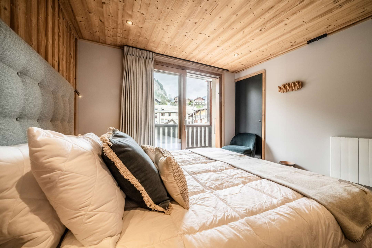 _clients_227411002_photos_375x_7184770