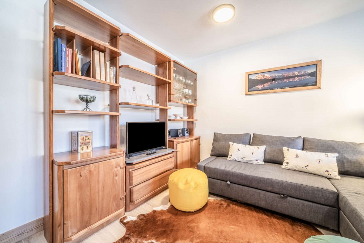 _clients_227411002_photos_379j_6595702 _clients_227411002_photos_379j_6595702