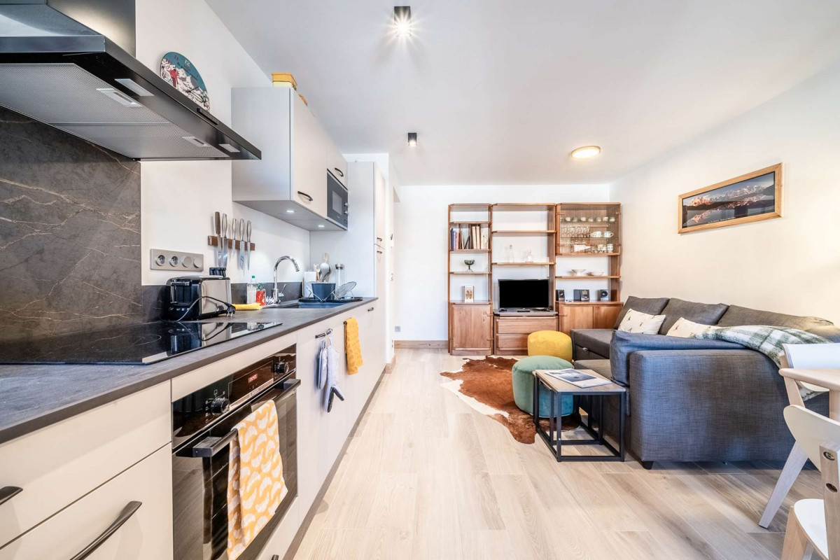 _clients_227411002_photos_379q_6613851