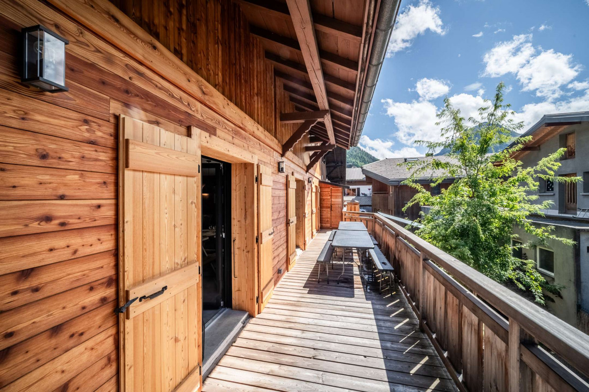 _clients_227411002_photos_381k_6708620