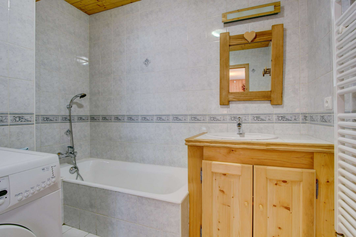 _clients_227411002_photos_79e_5940446