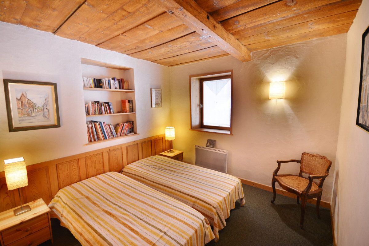 _lv_images__lot_0000010408_12_6762365 _lv_images__lot_0000010408_12_6762365