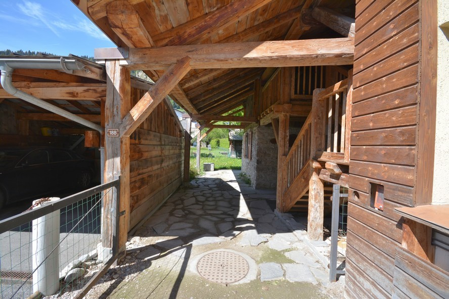 _lv_images__lot_0000010413_09_7197716 _lv_images__lot_0000010413_09_7197716