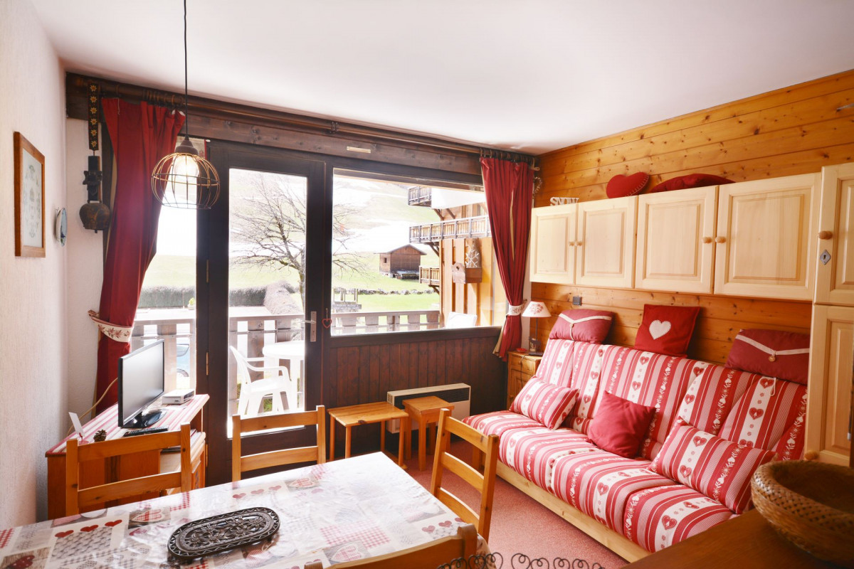 _lv_images__lot_0000060060_01_6652042