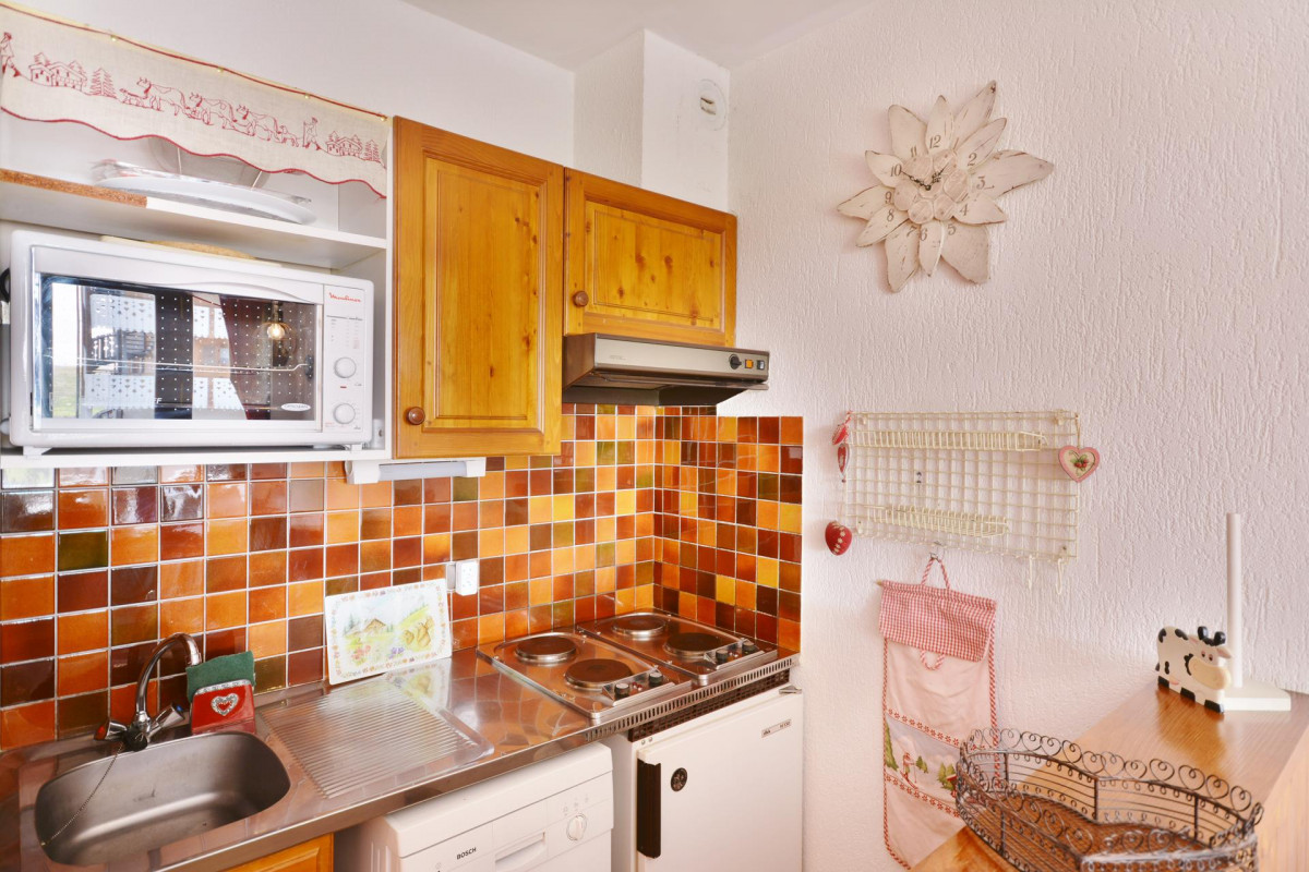 _lv_images__lot_0000060060_06_6597481 _lv_images__lot_0000060060_06_6597481