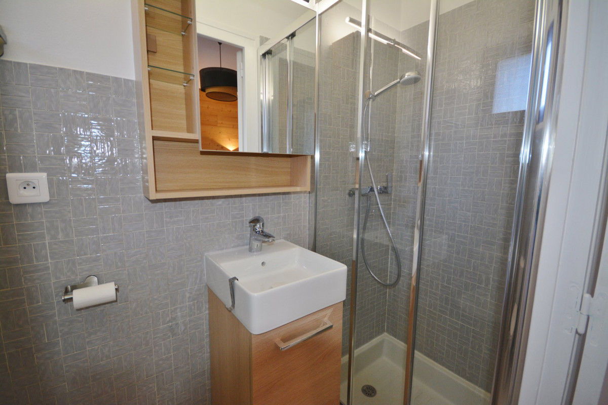 _lv_images__lot_0000100231_06_7166614 _lv_images__lot_0000100231_06_7166614