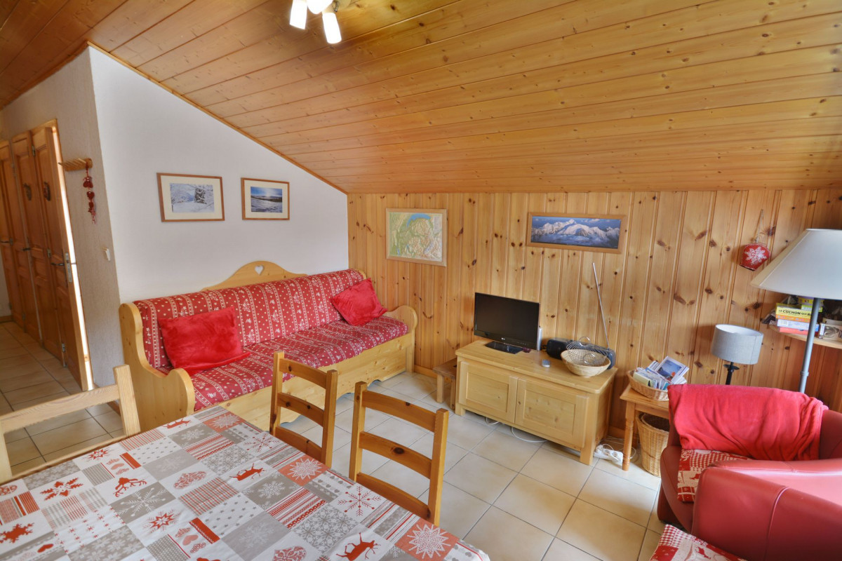 _lv_images__lot_0000920233_02_6934732 _lv_images__lot_0000920233_02_6934732