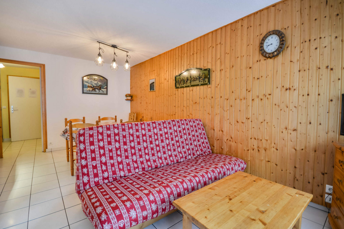 _lv_images__lot_0001020121_07_6999059 _lv_images__lot_0001020121_07_6999059