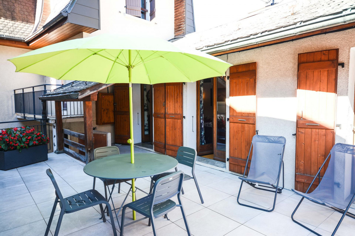 _lv_images__lot_0020392240_09_6969187