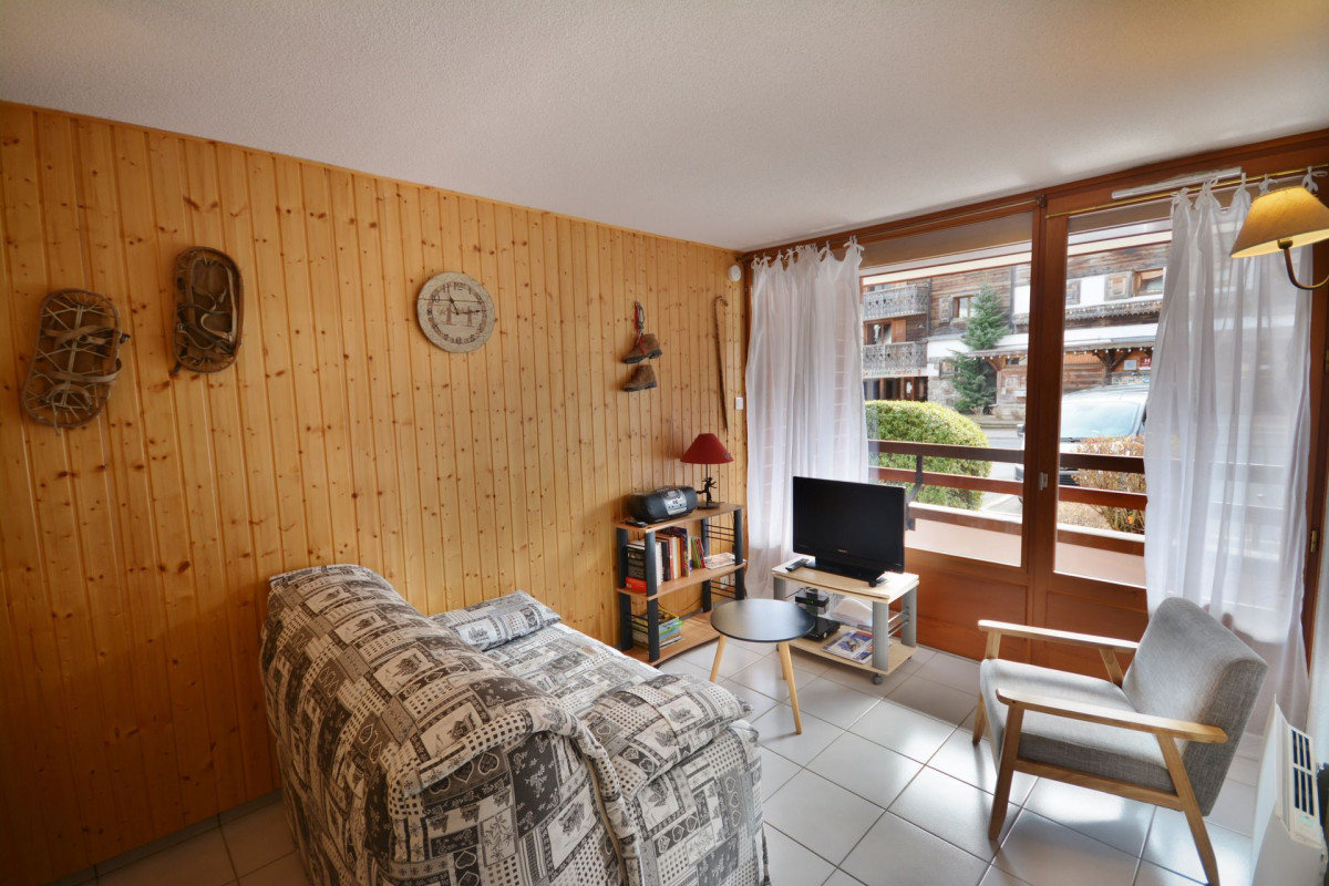 _lv_images__lot_0020392266_08_7097175