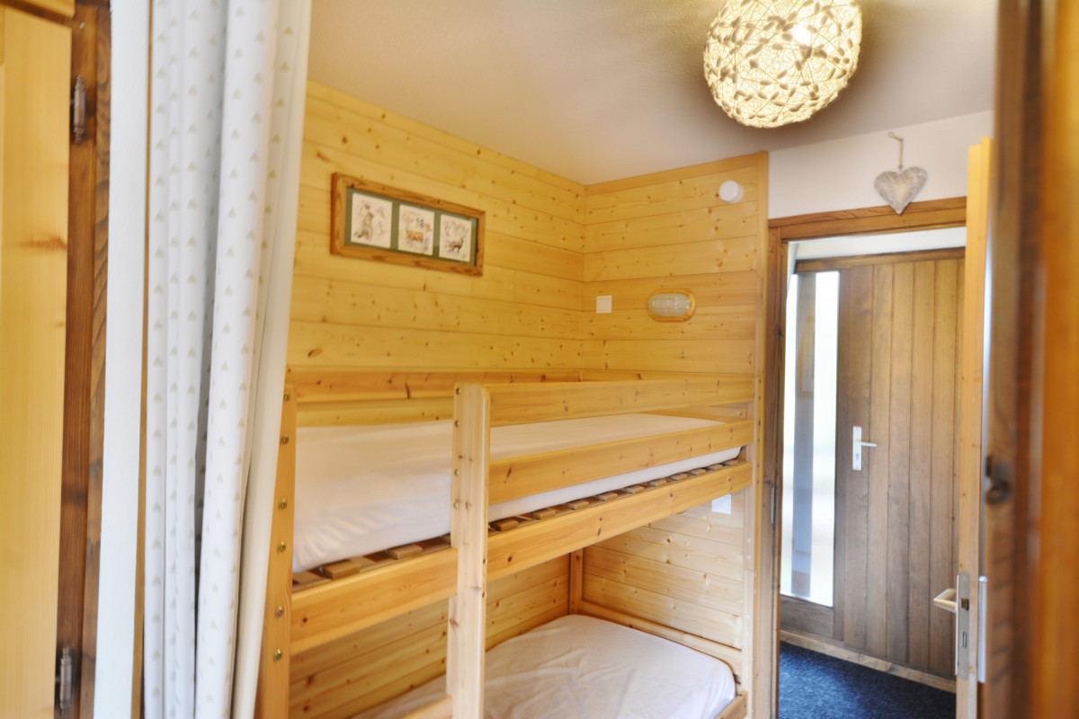 _lv_images__lot_0020392288_05_6740122 _lv_images__lot_0020392288_05_6740122