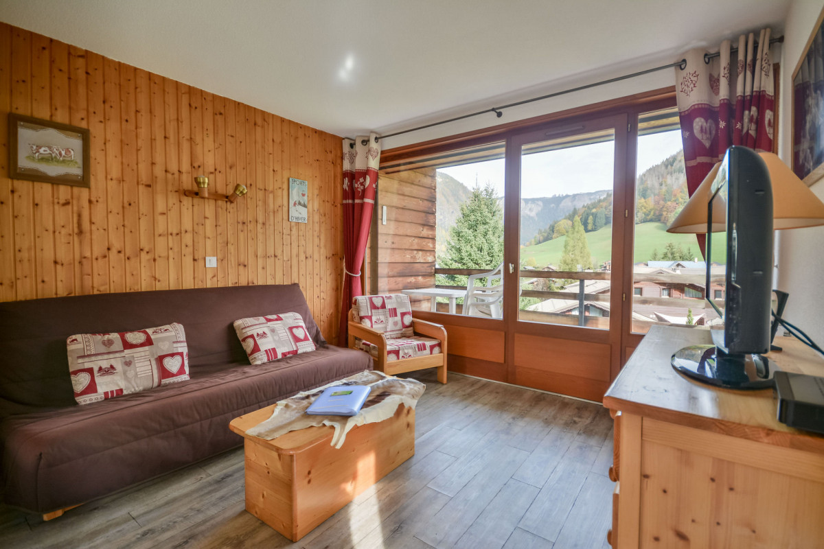 _lv_images__lot_0020392293_02_7242372