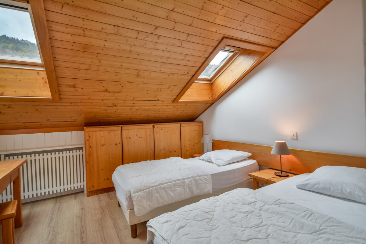 _lv_images__lot_0020392308_05_7027303