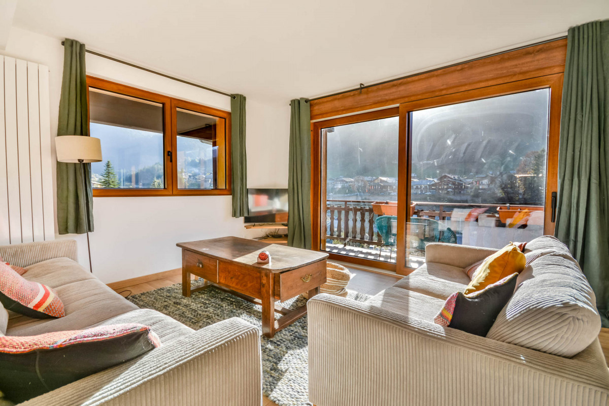 _lv_images__lot_0020392420_13_7245481