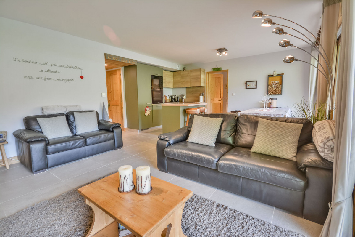 _lv_images__lot_0020392425_03_6782430 _lv_images__lot_0020392425_03_6782430