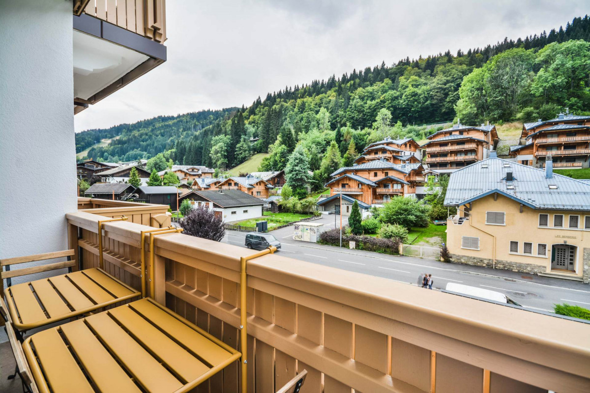 _lv_images__lot_0020392447_10_6718458