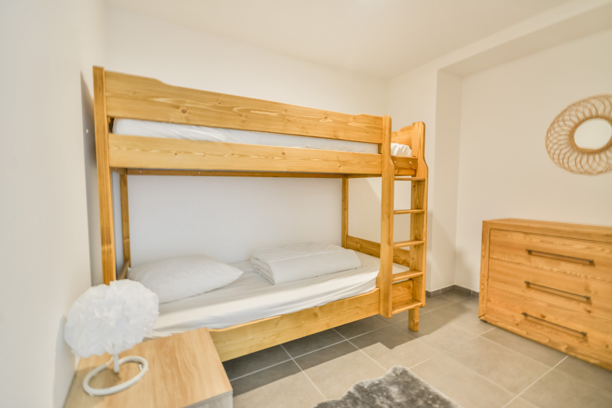 _lv_images__lot_0020392463_06_6600638 _lv_images__lot_0020392463_06_6600638