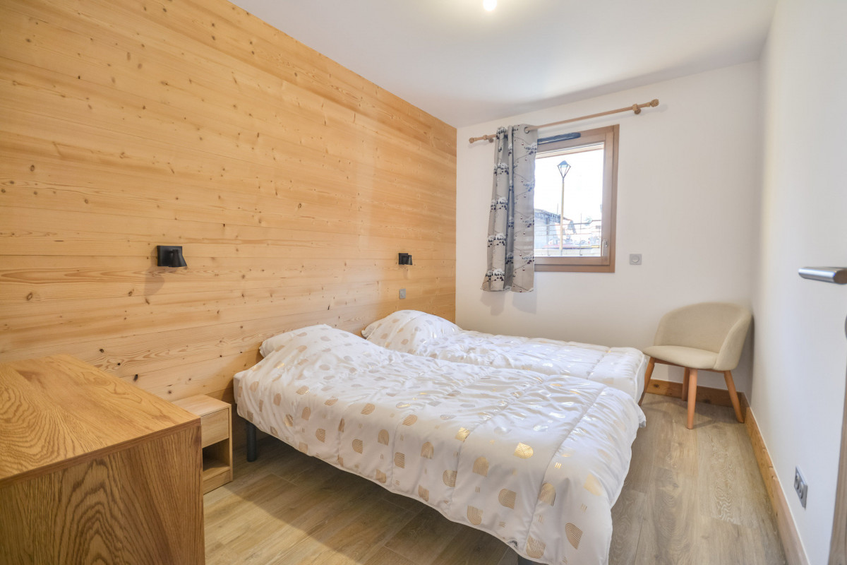 _lv_images__lot_0020392464_05_6633201 _lv_images__lot_0020392464_05_6633201