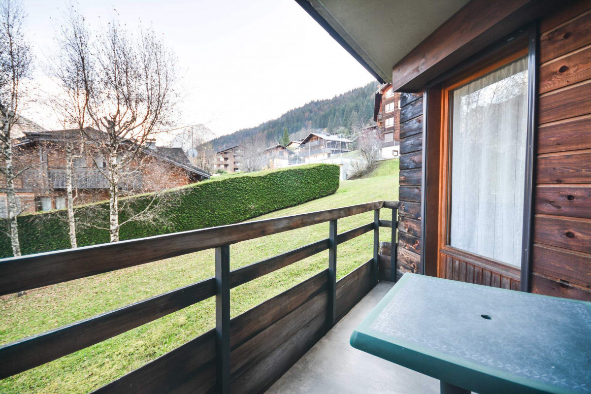 _lv_images__lot_0020392470_10_7179012