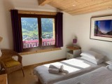 chambre-3-triple-semi-mansardee-3818844