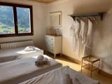 chambre-4-3-lits-simples-3818847