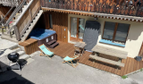 SQUIRRELS NEST MORZINE