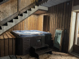 SQUIRRELS NEST MORZINE