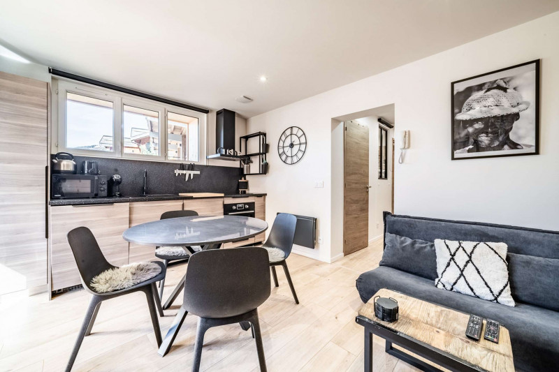 _clients_227411002_photos_369a_7048571