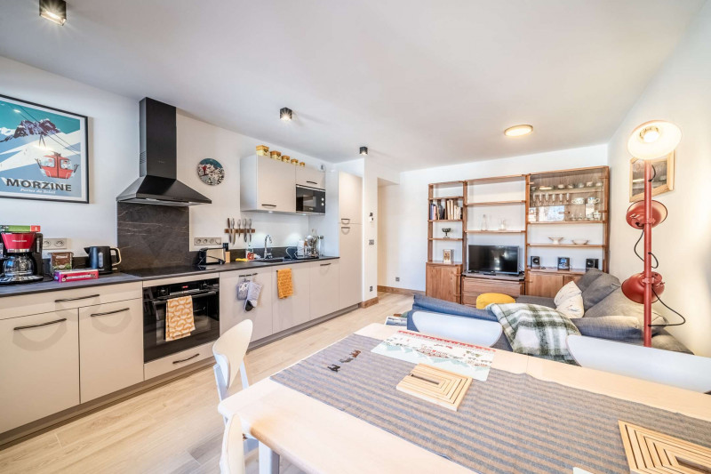 _clients_227411002_photos_379a_6701486