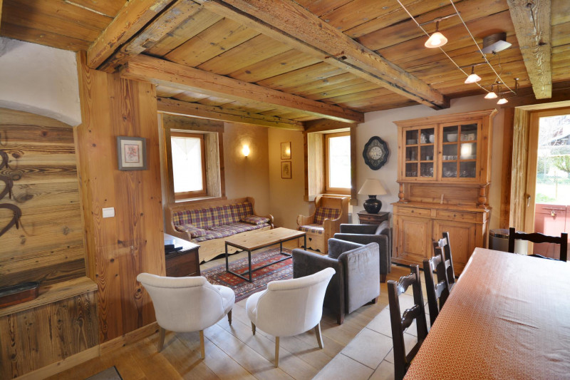 _lv_images__lot_0000010408_01_6812150