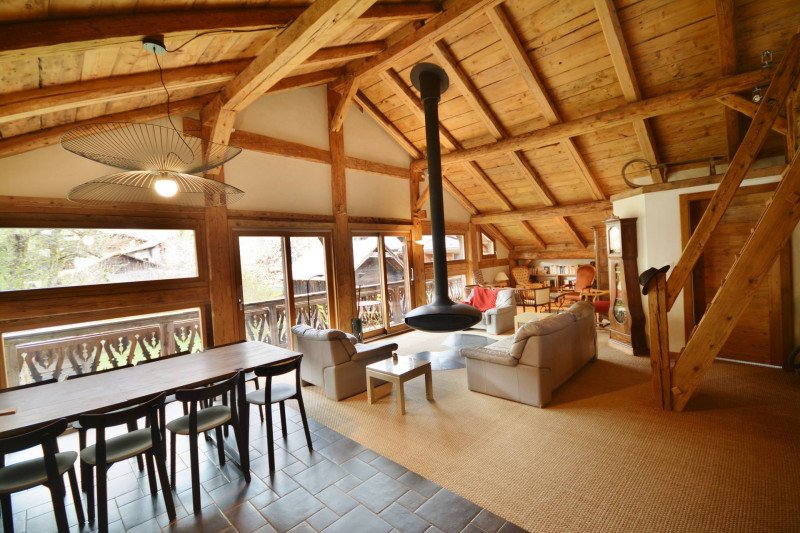 _lv_images__lot_0000010413_01_7253217