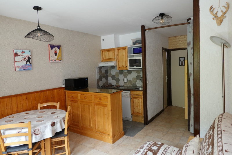 _lv_images__lot_0020392224_01_7242426