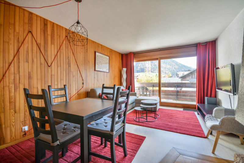 _lv_images__lot_0020392237_01_6666534