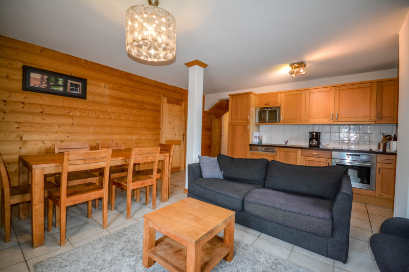 _lv_images__lot_0020392431_01_6903888