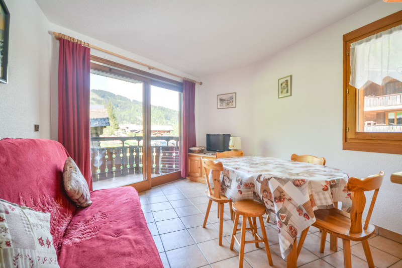 _lv_images__lot_0020392467_01_7209752